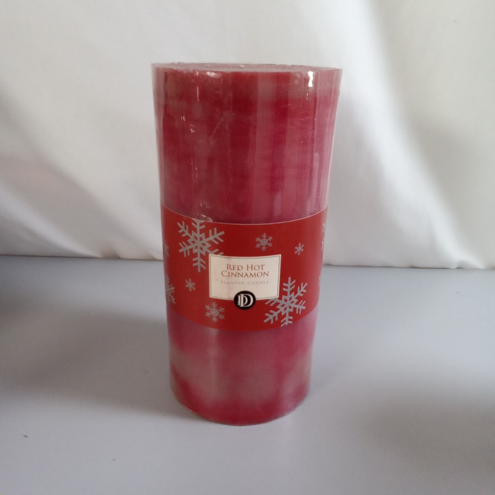 Hobby Lobby Red Hot Cinnamon Scented Pillar Candle 4x8 Christmas 2017 Snowflake